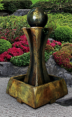 Low Hourglass Fountain