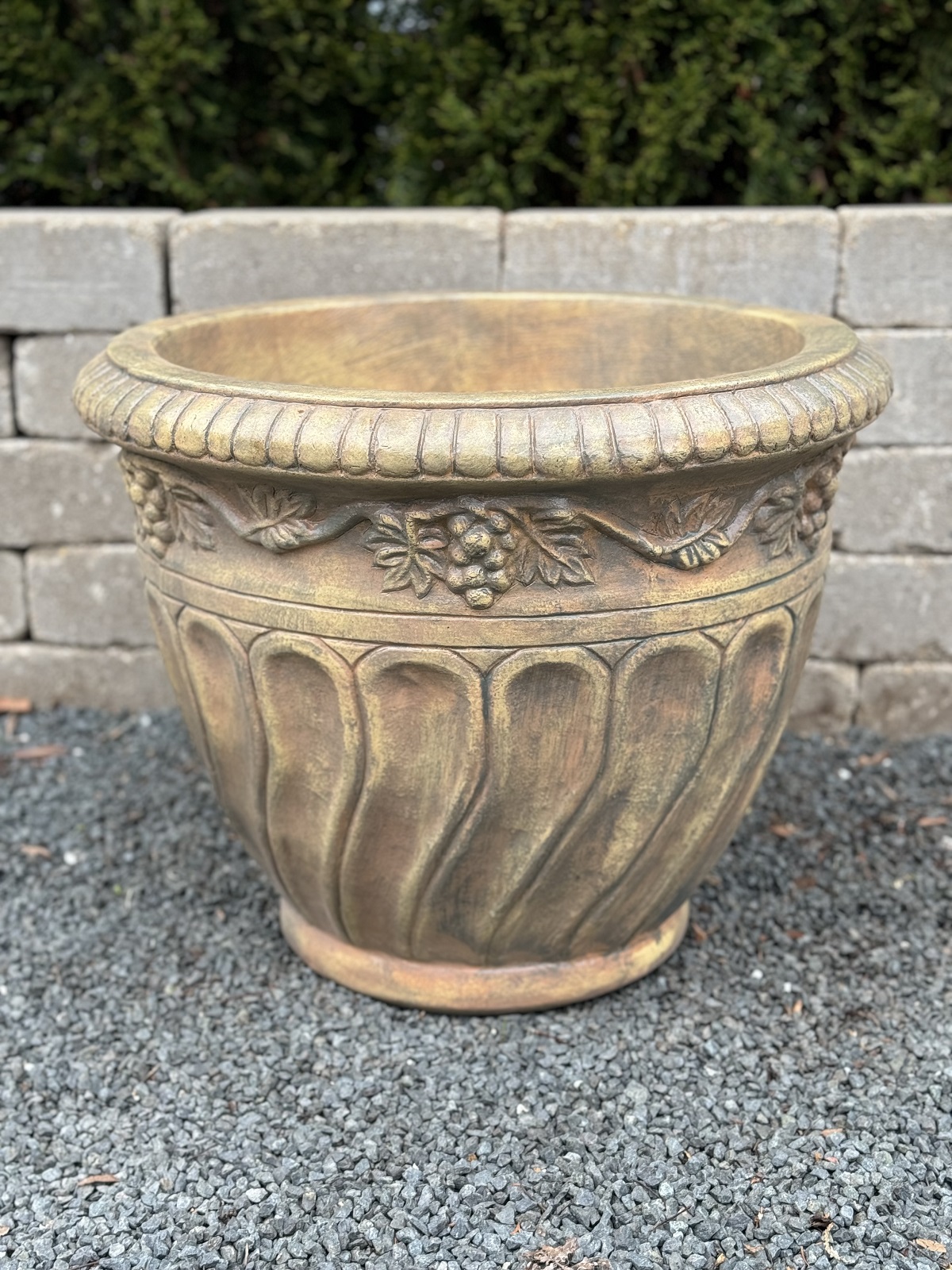 Large Cabernet Vase